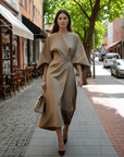 Celina | Elegante jurk met lantaarnmouwen en een stijlvolle ceintuur