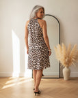 Kort Vloeiend Leopard Jurkje - Beige Zwart Bruin — back view