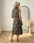 Mouwloze Blousejurk met Knopenrij en Riem - Khaki, Zwart, Cappuccino — back view