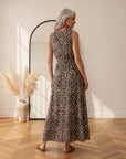 Wikkel Jurk met Luipaardprint - Veelzijdig en Elegant — back view