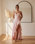 ARIA | Elegante Avondjurk met Split — front view