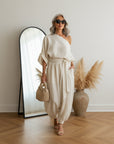 Linnen Set Off-Shoulder Top met Broek — front view