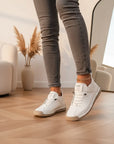 Elisa | Comfortabele Schoenen met Optimale Ondersteuning — Wit (grijze zool)