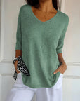 Mika - Chic Relaxed Elegance Top
