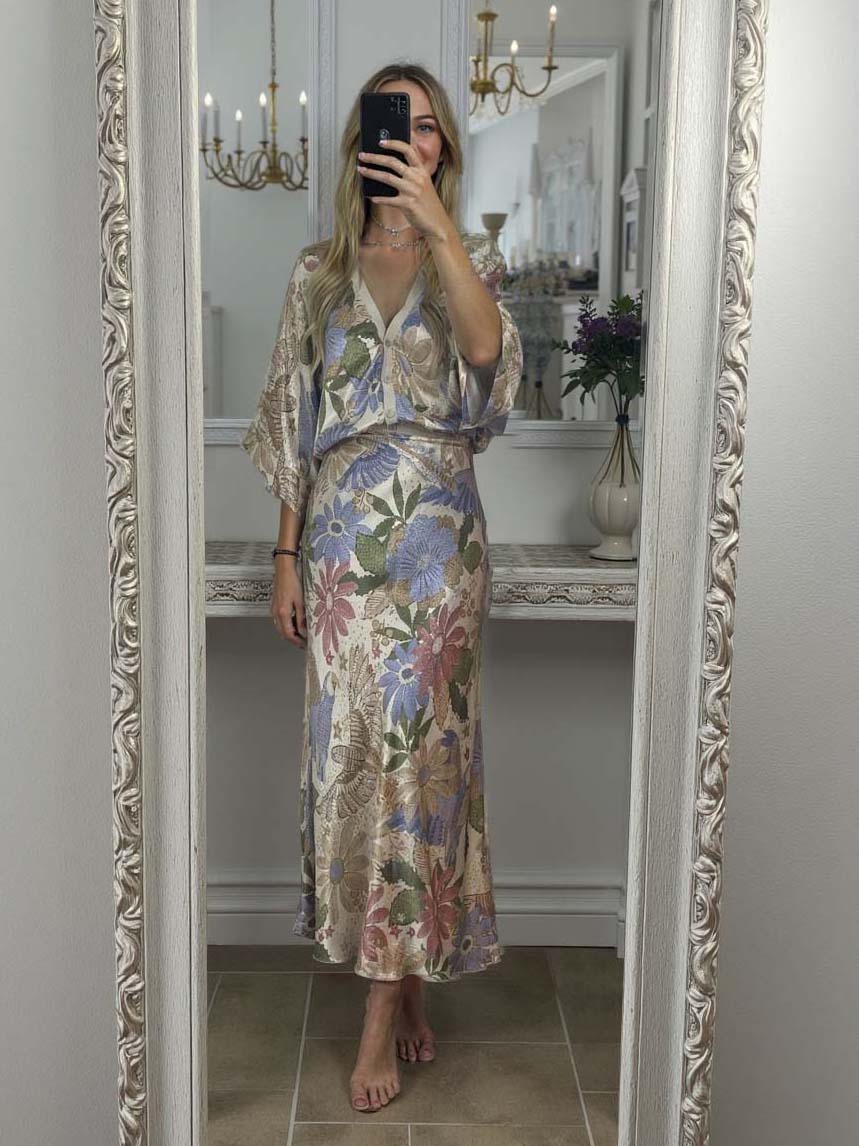 Céline Satijn-Ensemble – Romantische Bloemenprint &amp; Elegant Silhouet