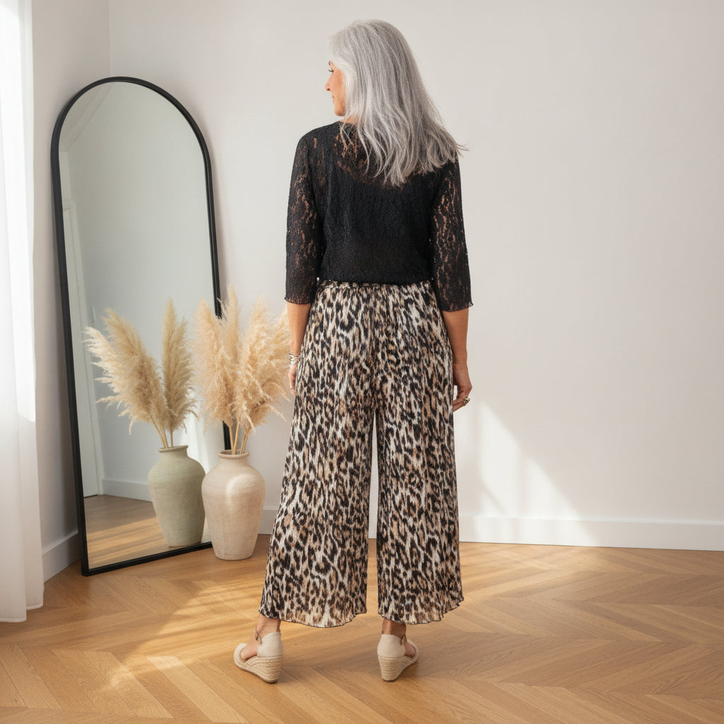 Geplisseerde Broek met Abstract Luipaardprint - Beige Cappuccino Zwart — back view