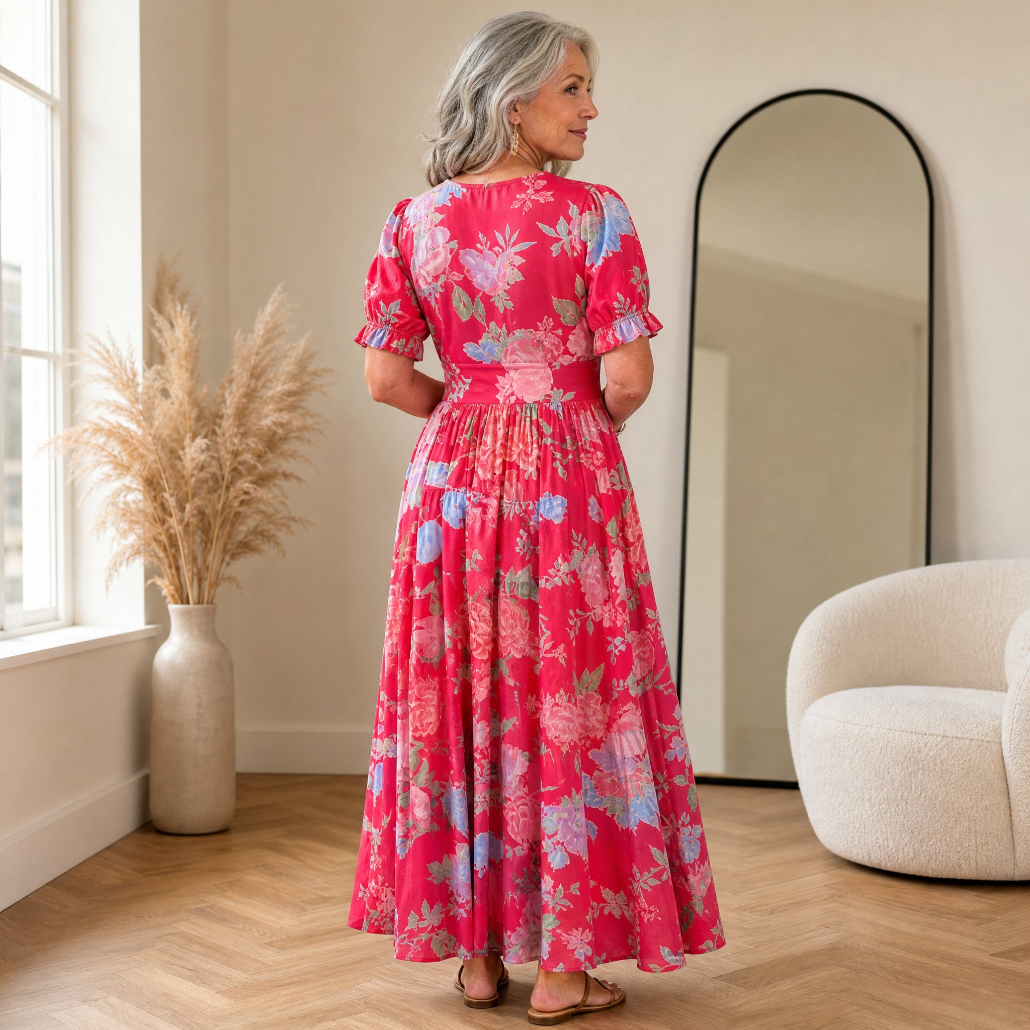 Minelda - Elegante Bloemen V-hals Jurk met Zakken — back view