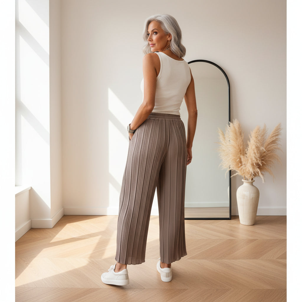 Geplisseerde Broek met Binnenbroek - Taupe — back view