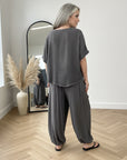 Hetty Linnen Co-Ord Set - Comfortabel & Stijlvol — back view