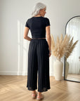 Geplisseerde Broek met Binnenbroek - Zwart — back view