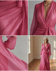 Roze Chiffon Jurk met V-Hals en Parelbezetting — details