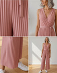Elegante Geplisseerde Jumpsuit met Vrouwelijke Halslijn - Zalm — details