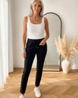 Viscose Basic Top - Wit - Veelzijdig en Elegant — front view
