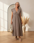 Leonora Mousseline Jurk - Taupe — front view