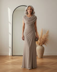 Elegante Maxi Jurk met Drapering — front view