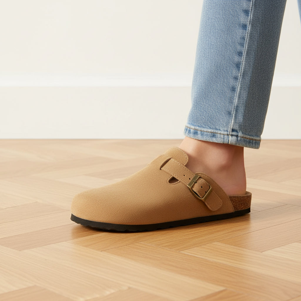 Elegante Suède Clog - Tijdloos Comfort en Stijl — front view