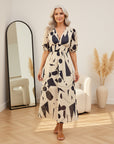 Violet | Elegante V-Hals Jurk voor Dames — front view