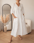 Elegante Maxi Jurk met V-Hals — Wit