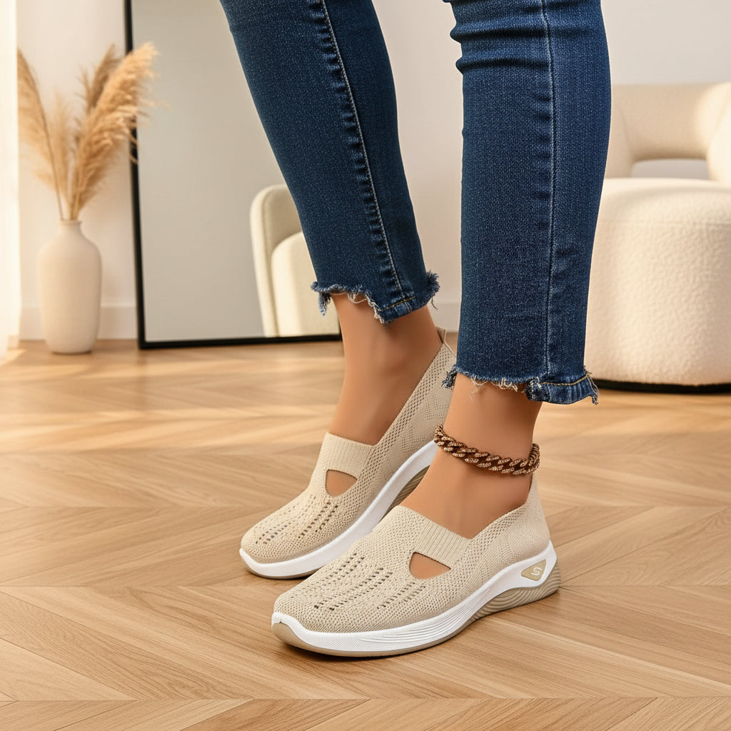 Jessika | Comfortabele Vrijetijdsschoenen met Relax-Fit — Crème