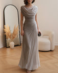 Elegante Maxi Jurk met Drapering — Taupe