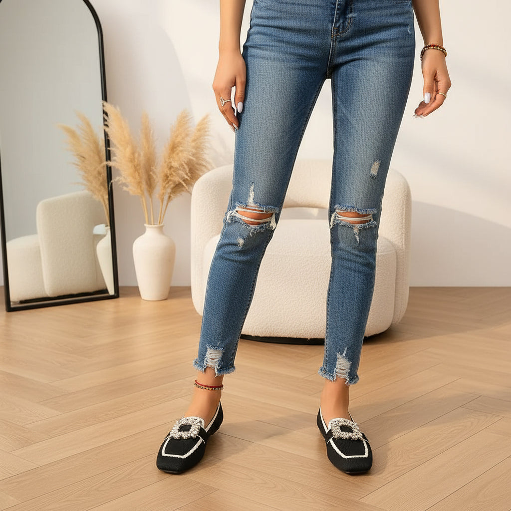 Carla - Elegante Platte Loafers — Zwart